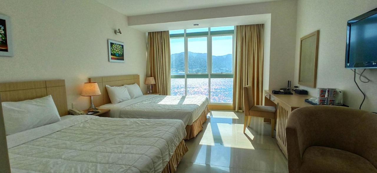 River Hotel Hà Tiên Extérieur photo